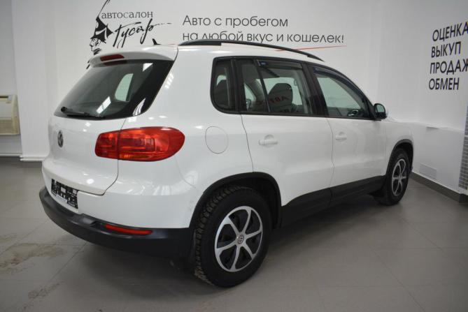Volkswagen Tiguan I Рестайлинг с пробегом 2012 года, цена 989 000 рублей, 244000 км, внедорожник, Автокод Объявления