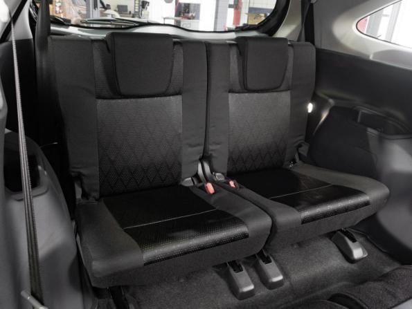 Toyota Veloz с пробегом 2023 года, цена 4 200 000 рублей, 74 км, минивэн, Автокод Объявления