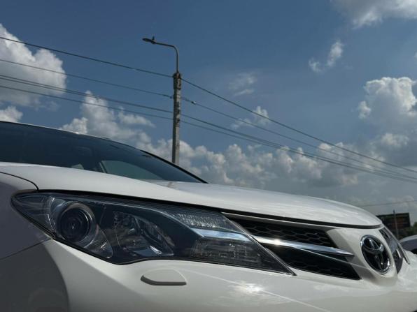 Toyota RAV4 IV (XA40) с пробегом 2015 года, цена 2 350 000 рублей, 114000 км, внедорожник, Автокод Объявления