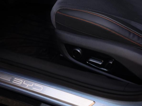 BYD Seal с пробегом 2023 года, цена 4 790 000 рублей, 14845 км, седан, Автокод Объявления