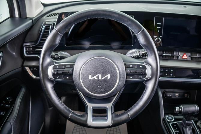 Kia Sportage V с пробегом 2022 года, цена 3 359 000 рублей, 82836 км, внедорожник, Автокод Объявления