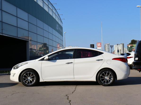 Hyundai Avante V с пробегом 2012 года, цена 840 000 рублей, 269549 км, седан, Автокод Объявления