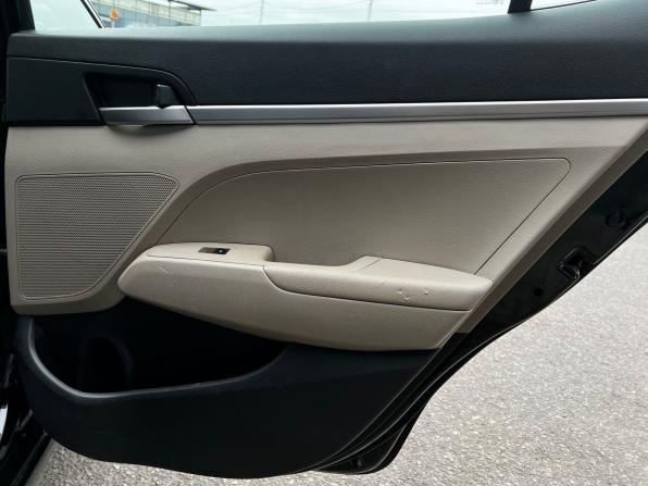 Hyundai Elantra VI (AD) Рестайлинг с пробегом 2019 года, цена 1 499 999 рублей, 74245 км, седан, Автокод Объявления