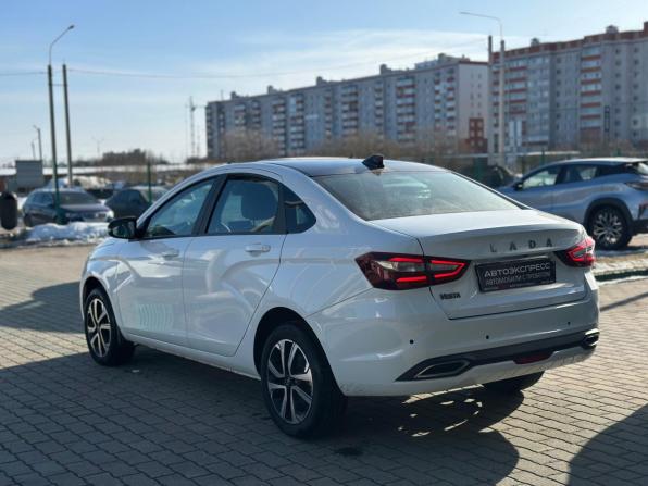 Lada (ВАЗ) Vesta I Рестайлинг (NG) с пробегом 2023 года, цена 1 495 000 рублей, 3811 км, седан, Автокод Объявления
