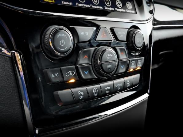Jeep Grand Cherokee IV (WK2) Рестайлинг с пробегом 2021 года, цена 4 685 000 рублей, 120534 км, внедорожник, Автокод Объявления