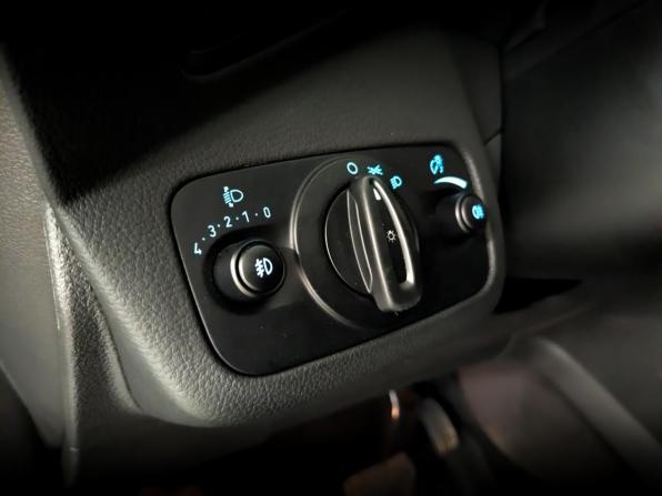 Ford Kuga II Рестайлинг с пробегом 2017 года, цена 1 490 000 рублей, 172633 км, внедорожник, Автокод Объявления
