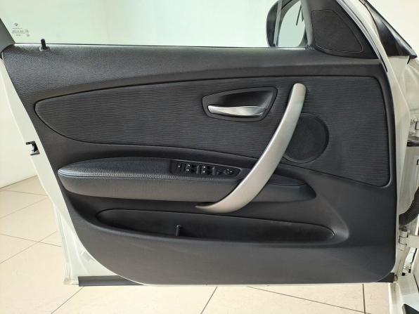 BMW 1 серии I (E81/E82/E87/E88) Рестайлинг с пробегом 2010 года, цена 699 000 рублей, 150000 км, хэтчбек, Автокод Объявления