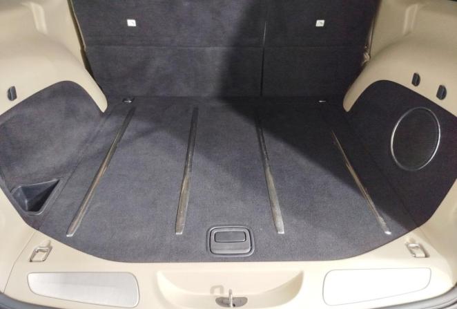 Jeep Grand Cherokee IV (WK2) с пробегом 2010 года, цена 1 360 000 рублей, 346338 км, внедорожник, Автокод Объявления
