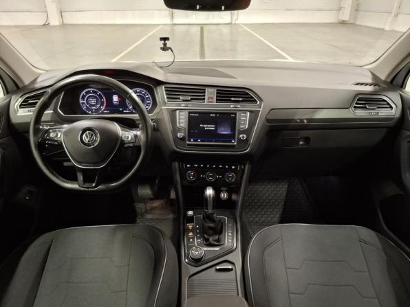 Volkswagen Tiguan II с пробегом 2016 года, цена 1 999 000 рублей, 204484 км, внедорожник, Автокод Объявления
