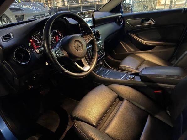 Mercedes-Benz A-Класс III (W176) Рестайлинг с пробегом 2016 года, цена 1 650 000 рублей, 89189 км, хэтчбек, Автокод Объявления