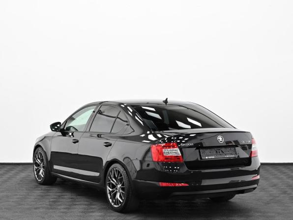 Skoda Octavia III (A7) с пробегом 2017 года, цена 1 399 000 рублей, 159000 км, лифтбек, Автокод Объявления