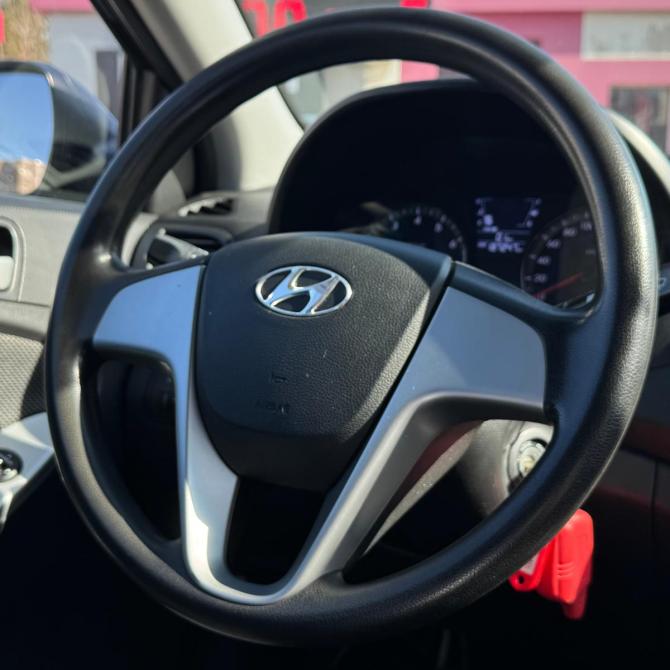 Hyundai Solaris I Нижнекамск  - изображение 18