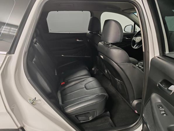 Hyundai Santa Fe IV с пробегом 2019 года, цена 2 699 000 рублей, 130054 км, внедорожник, Автокод Объявления