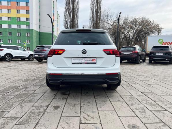 Volkswagen Tiguan II Рестайлинг с пробегом 2020 года, цена 2 556 900 рублей, 67338 км, внедорожник, Автокод Объявления