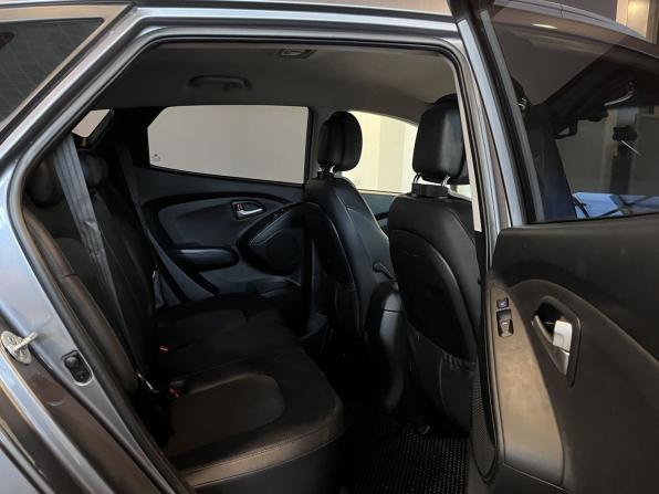 Hyundai ix35 I с пробегом 2012 года, цена 1 170 000 рублей, 248288 км, внедорожник, Автокод Объявления