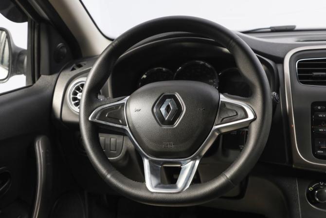 Renault Logan II Рестайлинг с пробегом 2021 года, цена 1 059 000 рублей, 54901 км, седан, Автокод Объявления