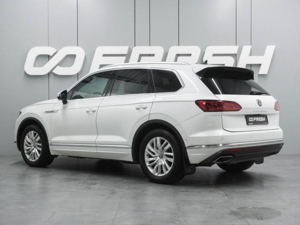 Volkswagen Touareg III с пробегом 2021 года, цена 5 950 000 рублей, 139934 км, внедорожник, Автокод Объявления
