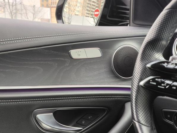 Mercedes-Benz E-Класс V (W213 S213 C238) Рестайлинг с пробегом 2021 года, цена 4 800 000 рублей, 73204 км, седан, Автокод Объявления