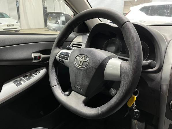 Toyota Corolla X (E140 E150) Рестайлинг с пробегом 2011 года, цена 860 000 рублей, 199348 км, седан, Автокод Объявления