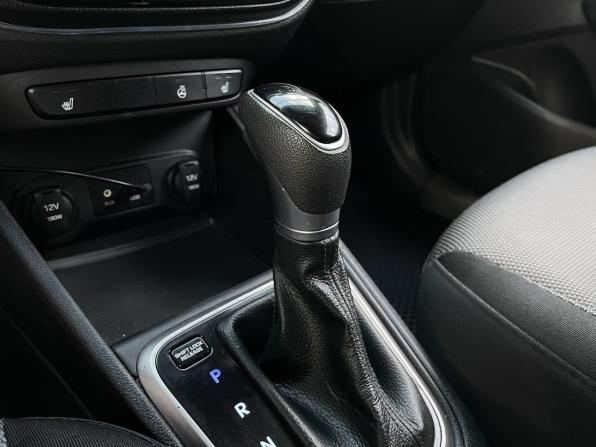 Hyundai Solaris II с пробегом 2017 года, цена 1 130 000 рублей, 186805 км, седан, Автокод Объявления