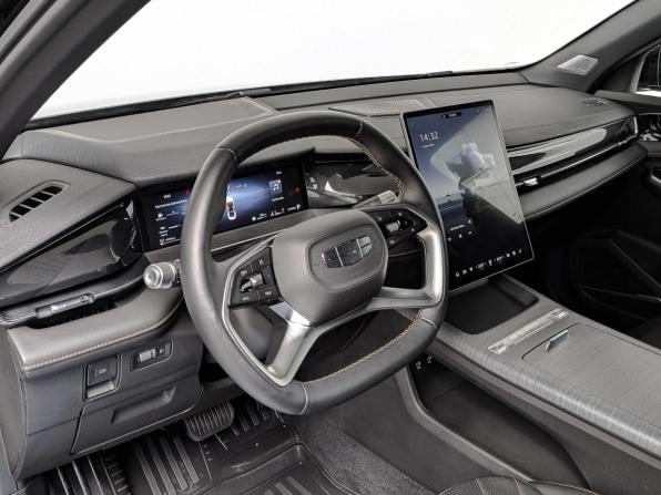 Geely Preface I с пробегом 2024 года, цена 2 850 000 рублей, 7691 км, седан, Автокод Объявления