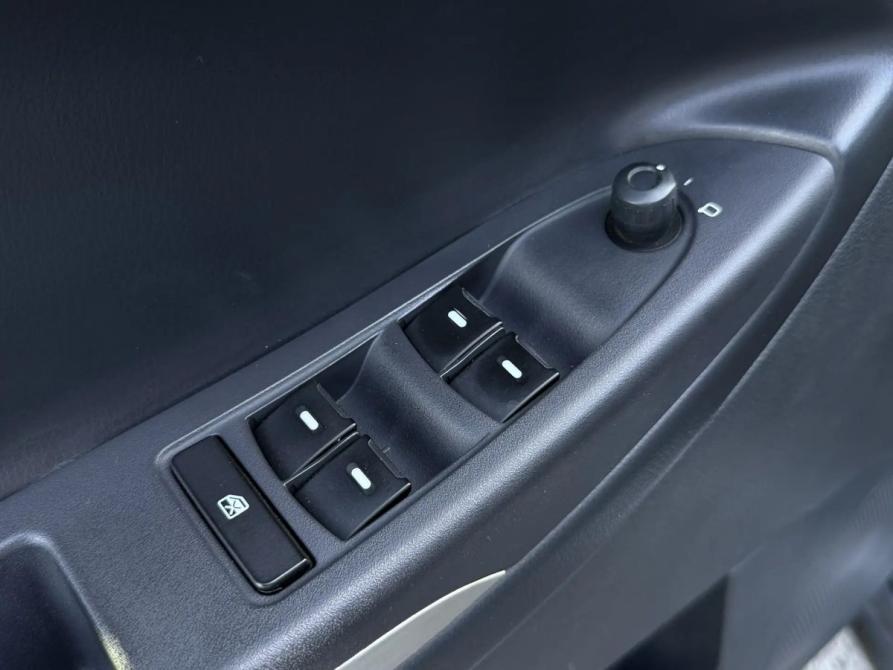 Geely Emgrand X7 I Волгоград  - изображение 13