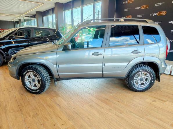 Chevrolet Niva I Рестайлинг с пробегом 2019 года, цена 880 000 рублей, 26530 км, внедорожник, Автокод Объявления