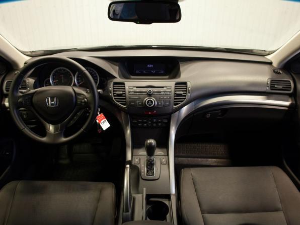 Honda Accord VIII Рестайлинг с пробегом 2011 года, цена 1 475 000 рублей, 167539 км, седан, Автокод Объявления