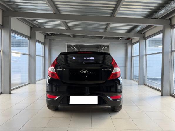 Hyundai Solaris I с пробегом 2013 года, цена 729 000 рублей, 114000 км, хэтчбек, Автокод Объявления