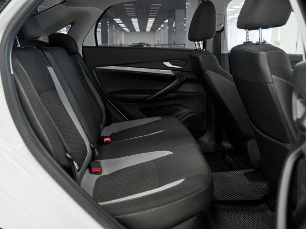 Lada (ВАЗ) Vesta I Рестайлинг (NG) с пробегом 2023 года, цена 1 235 000 рублей, 28808 км, седан, Автокод Объявления
