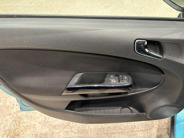 Opel Corsa D Рестайлинг II с пробегом 2012 года, цена 399 000 рублей, 176932 км, хэтчбек, Автокод Объявления