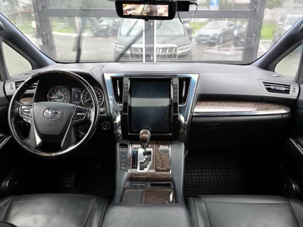 Toyota Alphard III Рестайлинг с пробегом 2019 года, цена 3 996 000 рублей, 279593 км, минивэн, Автокод Объявления