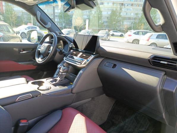 Toyota Land Cruiser 300 Series с пробегом 2025 года, цена 15 500 000 рублей, 5200 км, внедорожник, Автокод Объявления