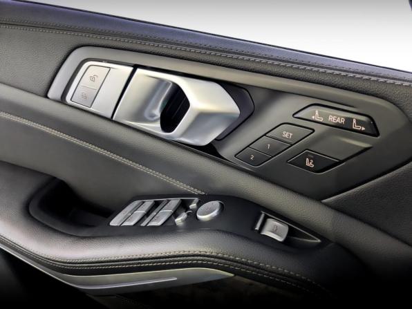 BMW X7 I (G07) с пробегом 2020 года, цена 7 200 000 рублей, 101195 км, внедорожник, Автокод Объявления