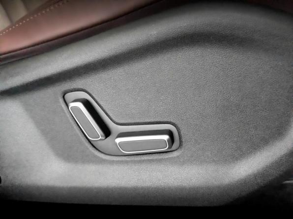 Geely Monjaro I Рестайлинг с пробегом 2023 года, цена 3 385 000 рублей, 26976 км, внедорожник, Автокод Объявления