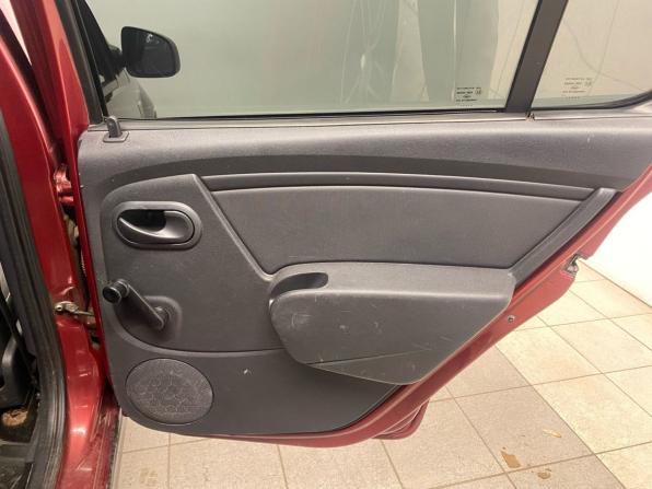Renault Sandero I с пробегом 2011 года, цена 358 000 рублей, 187000 км, хэтчбек, Автокод Объявления