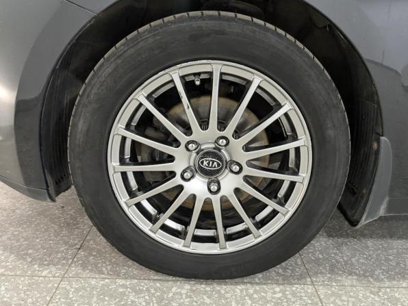 Kia Ceed II с пробегом 2015 года, цена 1 199 000 рублей, 131365 км, хэтчбек, Автокод Объявления