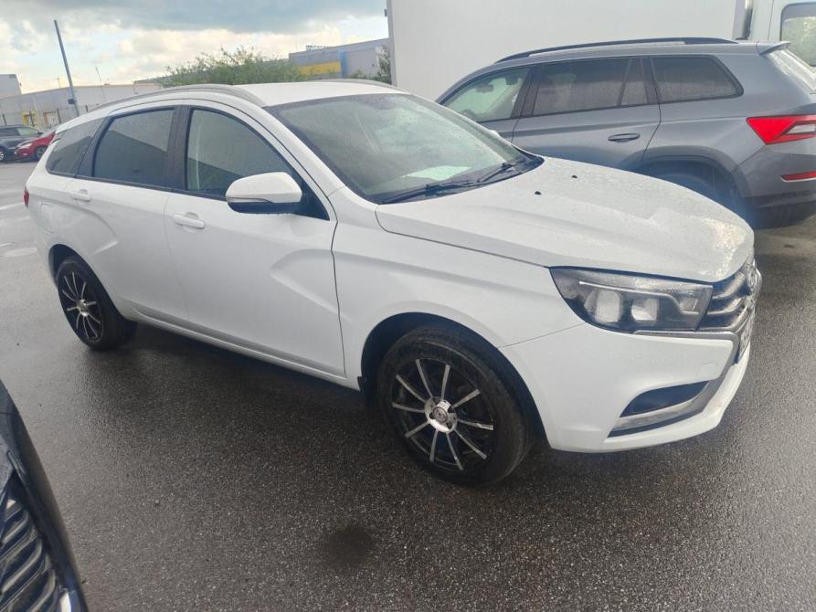 Lada (ВАЗ) Vesta I Санкт-Петербург  - изображение 2