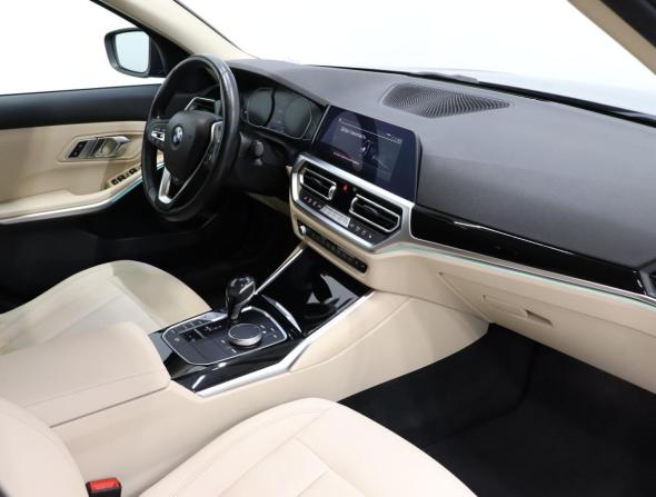 BMW 3 серии VII (G2x) с пробегом 2021 года, цена 3 390 000 рублей, 68785 км, седан, Автокод Объявления