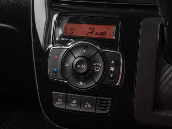 Suzuki Solio III с пробегом 2019 года, цена 1 329 000 рублей, 111396 км, микровэн, Автокод Объявления