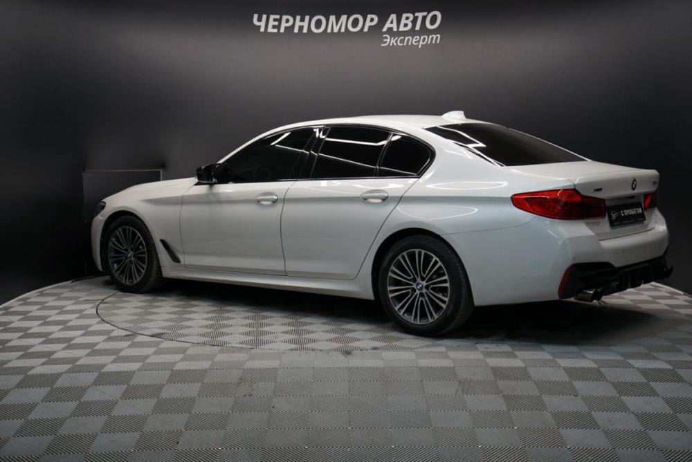 BMW 5 серии VII (G30/G31/G38) Крым  - изображение 3