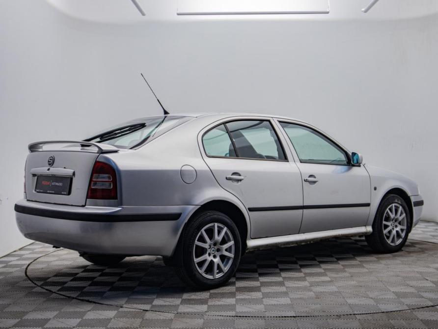 Skoda Octavia I (A4) Рестайлинг Москва  - изображение 5