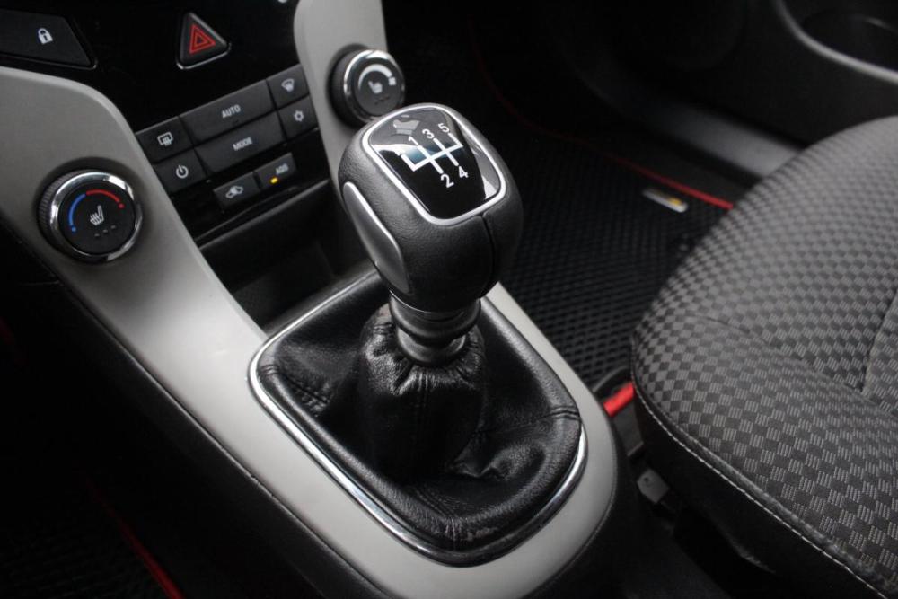 Chevrolet Cruze I Брянск  - изображение 17