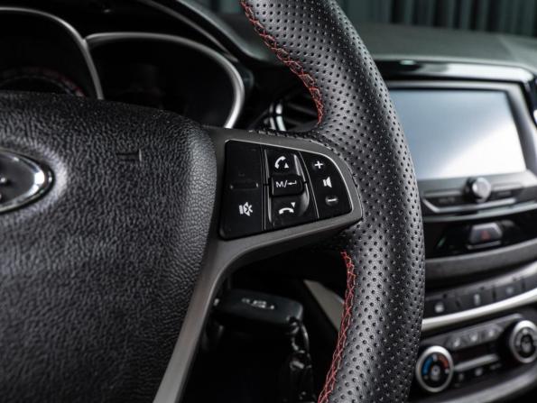 Lada (ВАЗ) Vesta I с пробегом 2019 года, цена 1 169 000 рублей, 152885 км, седан, Автокод Объявления