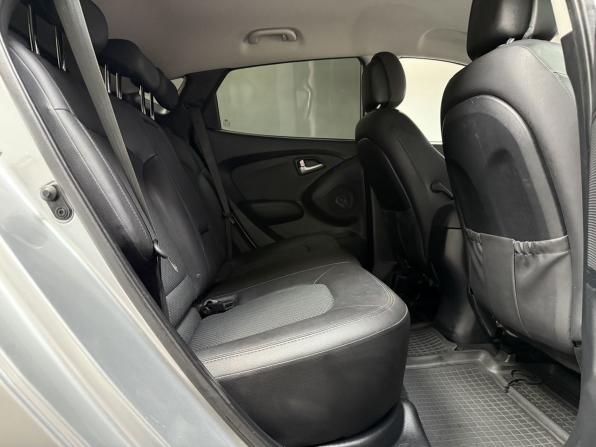 Hyundai ix35 I с пробегом 2012 года, цена 1 350 000 рублей, 116000 км, внедорожник, Автокод Объявления