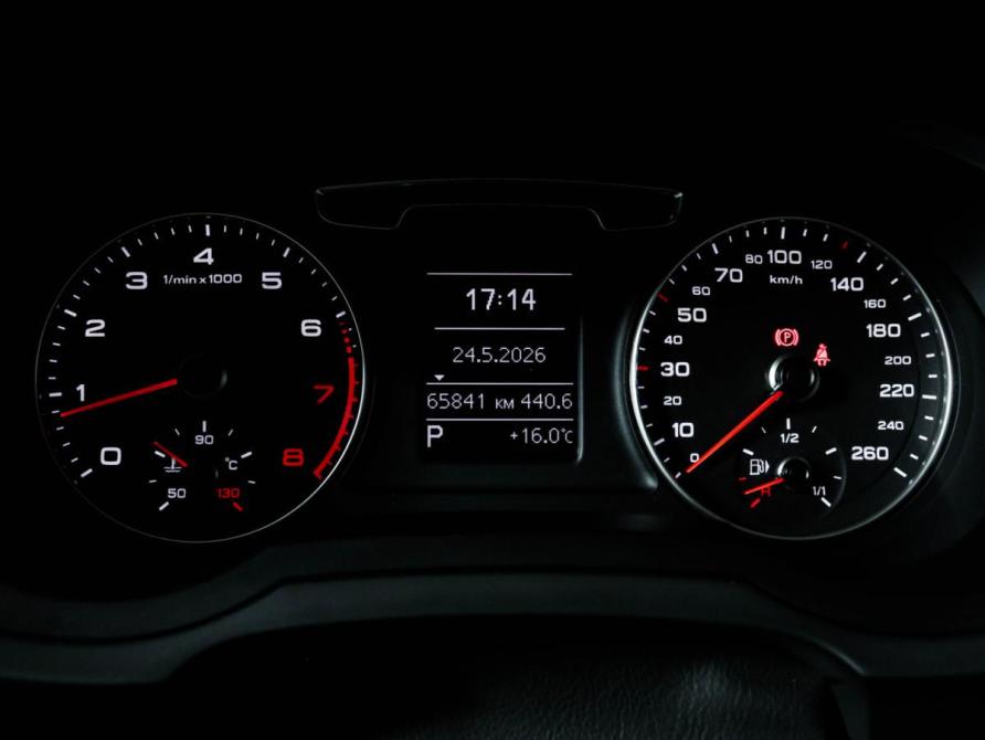 Audi Q3 I (8U) Рестайлинг Москва  - изображение 12