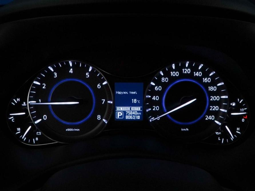Infiniti QX80 I Рестайлинг 2 Москва  - изображение 25