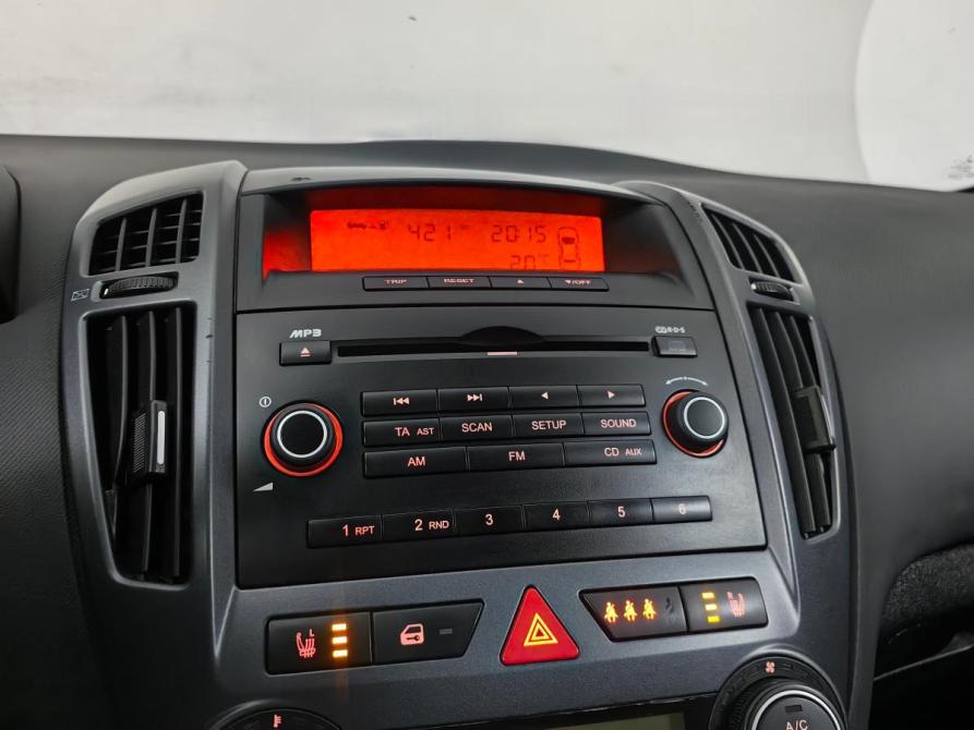 Kia Ceed I Москва  - изображение 17