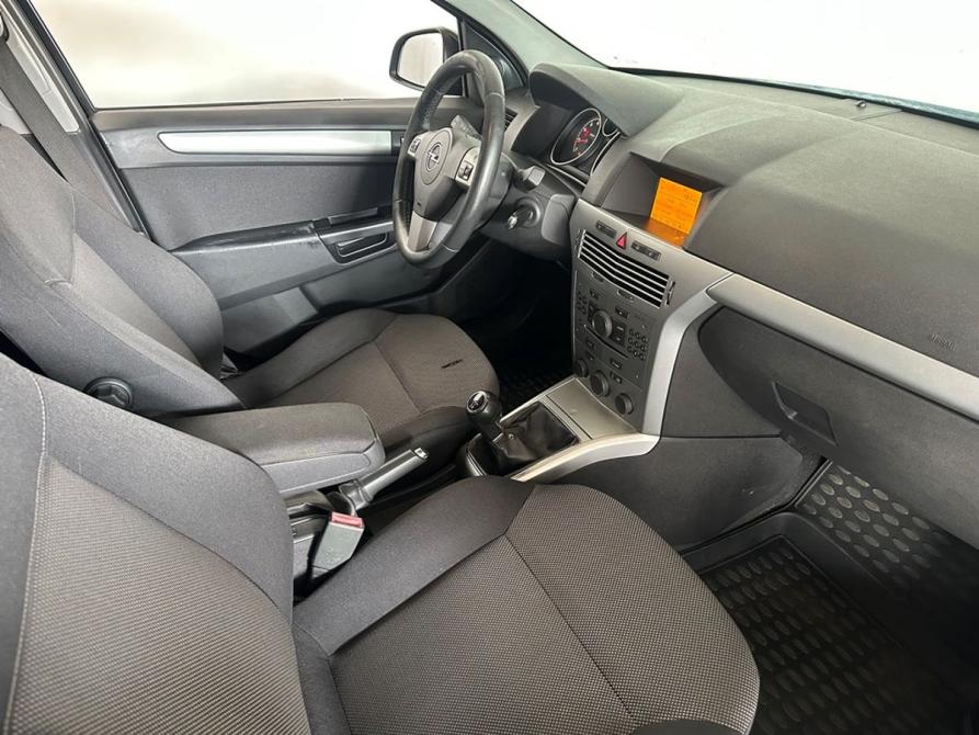 Opel Astra H Рестайлинг Москва  - изображение 10