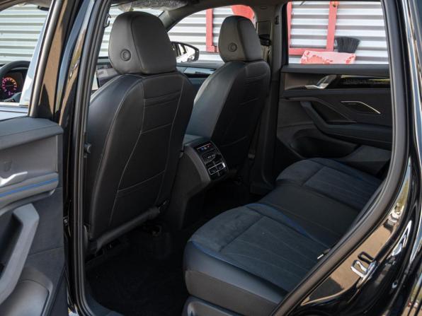 Volkswagen Tiguan III (China Market) с пробегом 2026 года, цена 4 890 000 рублей, 45 км, внедорожник, Автокод Объявления